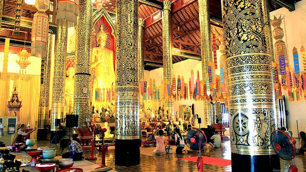 Assembly hall or vihan, Wat Chedi Luang.